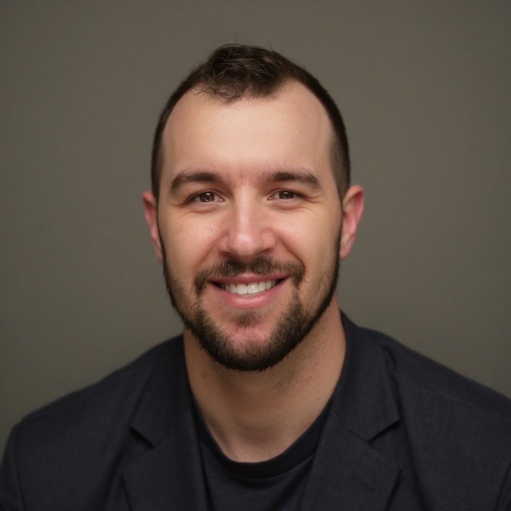 Luke Behm Headshot
